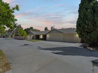 10975 Darling Rd, Ventura, CA 93004