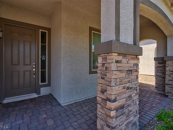 4th image of 5347 Tierra Faith Ave