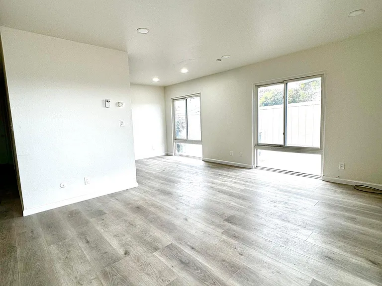 5200 Panama Ave #5180 — Photo 2