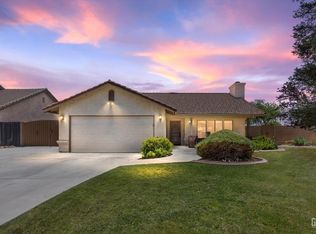 401 Camwood Ave, Bakersfield, CA 93308