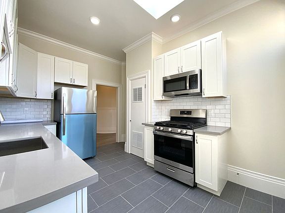 4th image of 1787-1793 Haight St #1787
