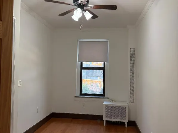 1543 West 1st Street image 5 of 9