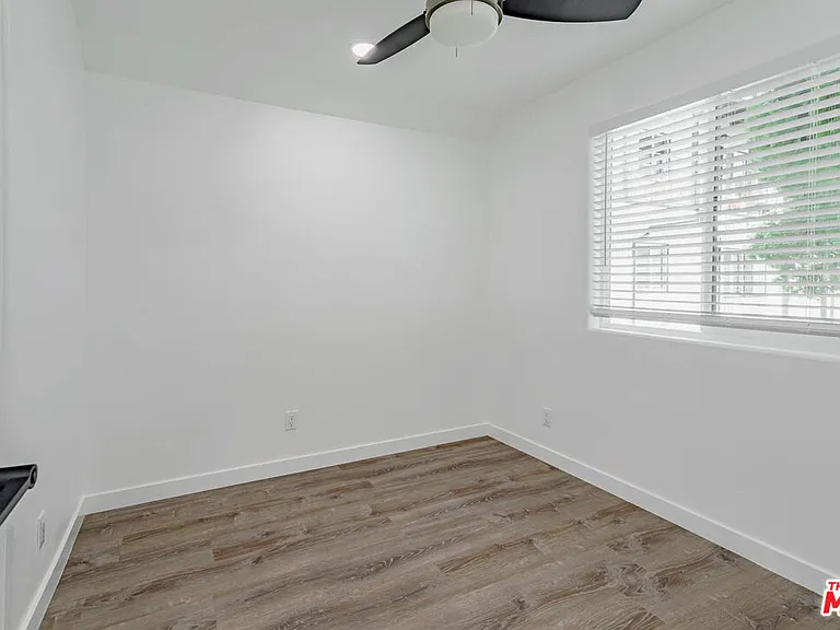 253 S Catalina Ave — Photo 18