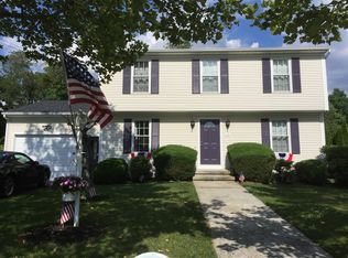 10 Hamlet Ct, Bristol, RI 02809