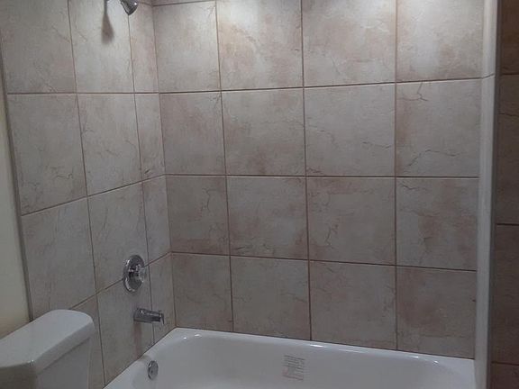 2nd image of 403 Lower 8th Ave S