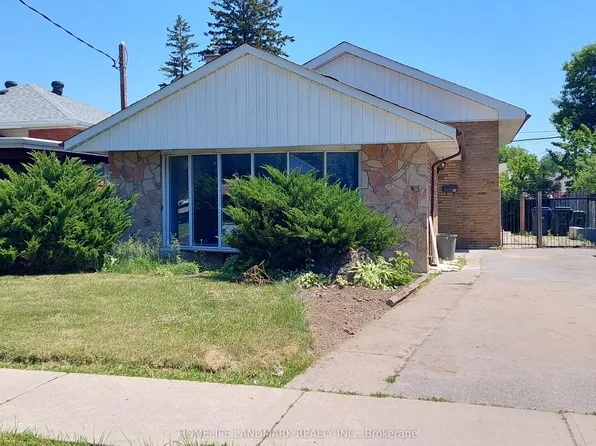 38 Mendip Cres #Basement, Toronto, ON M1P 1Y4