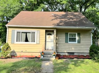 414 Woodland St, Belding, MI 48809