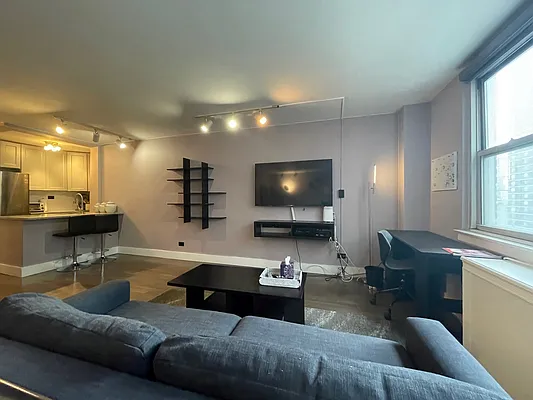 Rented by Douglas Elliman | media 7