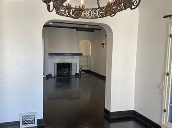 1614 Cimarron St #2, Los Angeles, CA 90019