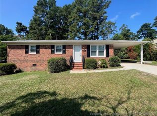 2516 Penny Dr, Fayetteville, NC 28306