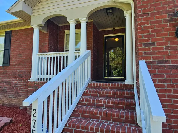 2755 Navigator Cir, Dalzell, SC 29040