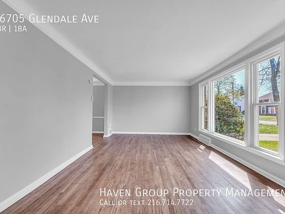 3rd image of 16705 Glendale Ave
