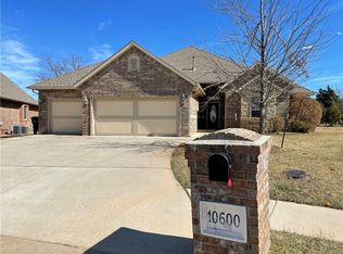 10600 Pinewood Forest Cir, Oklahoma City, OK 73151
