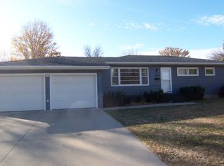 1810 Ohio Dr, Brookings, SD 57006