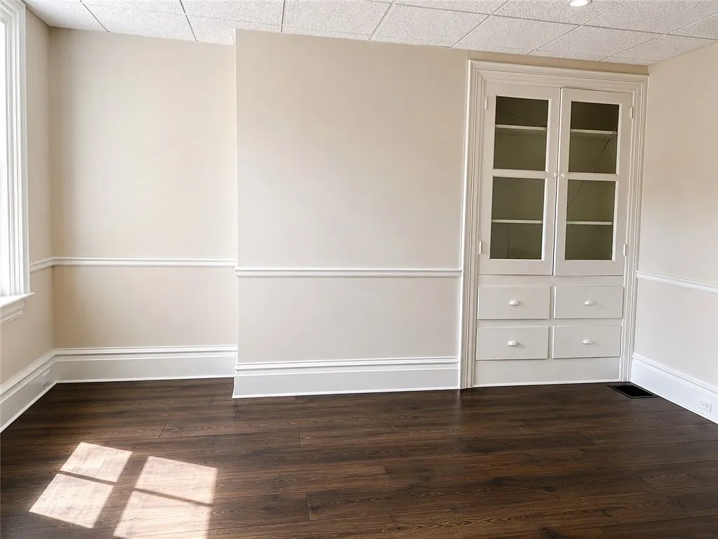 1 bed, $1,100 — Photo 4