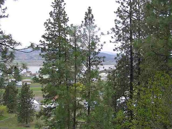 3rd image of 509 Airport Way