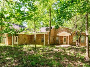 2347 Bouie Rd, Carriere, MS 39426