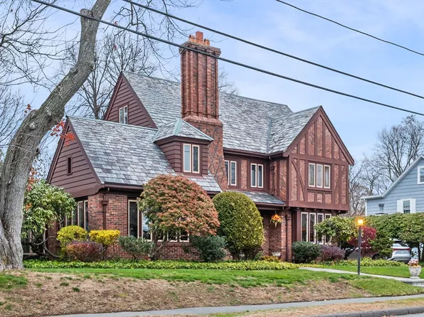 37 Stanley Rd, Swampscott, MA 01907