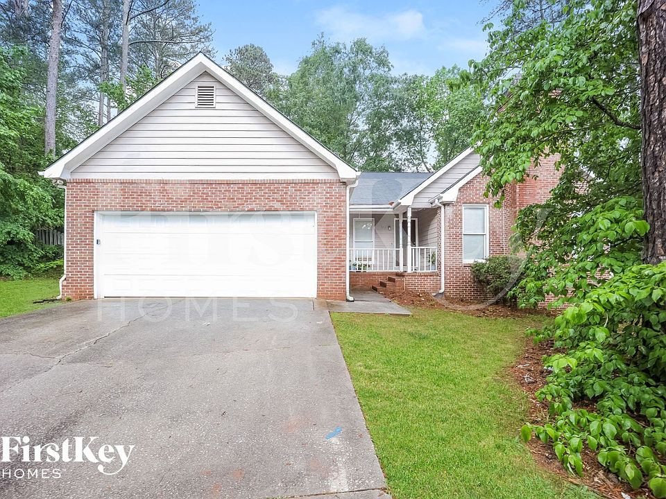 1st image of 3911 Maura Cir SE