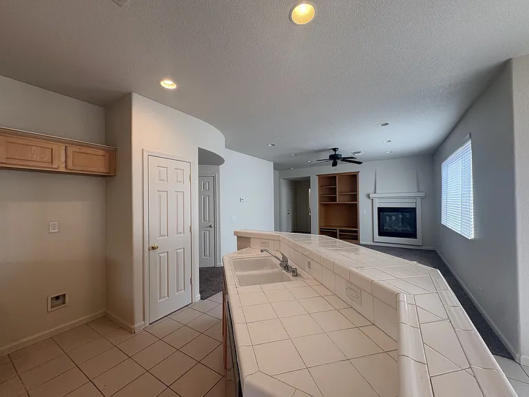 3531 Santiago Ave — Photo 15