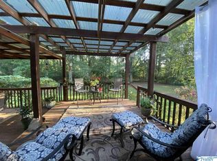 102 Cepha Dr, Hazel Green, AL 35750