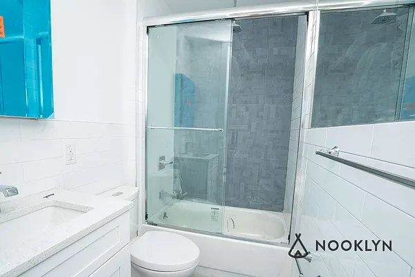 Rented by Nooklyn NYC LLC | media 16