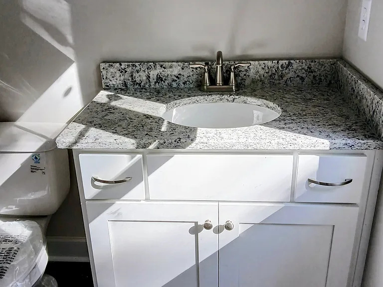153 N Woodland Dr — Photo 9