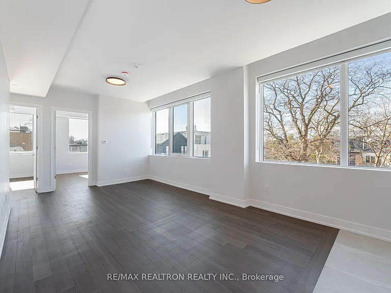664 Spadina Ave #203 — Photo 4