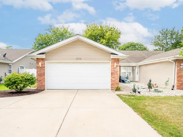 1010 N Colfax St, Griffith, IN 46319