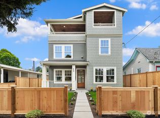 415 31st Ave E, Seattle, WA 98112