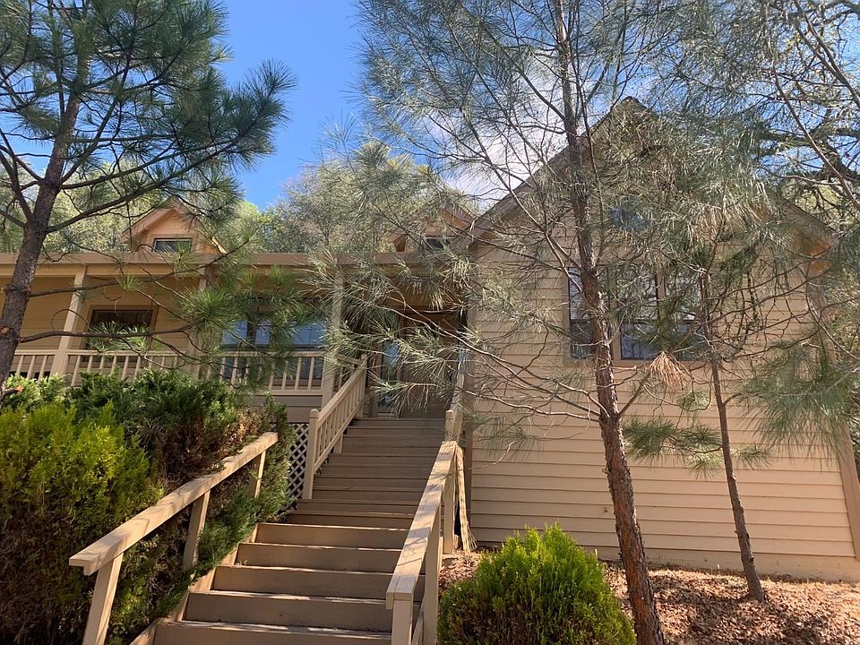 1st image of 19238 Jayhawk Dr