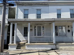 12 S Nicholas St, Saint Clair, PA 17970