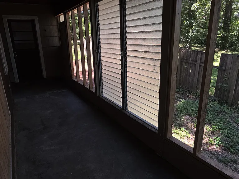 Screened in Sunroom