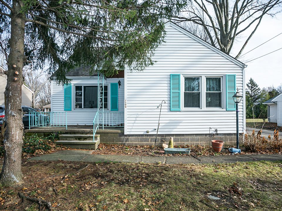 1st image of 7599 Mapleway Dr