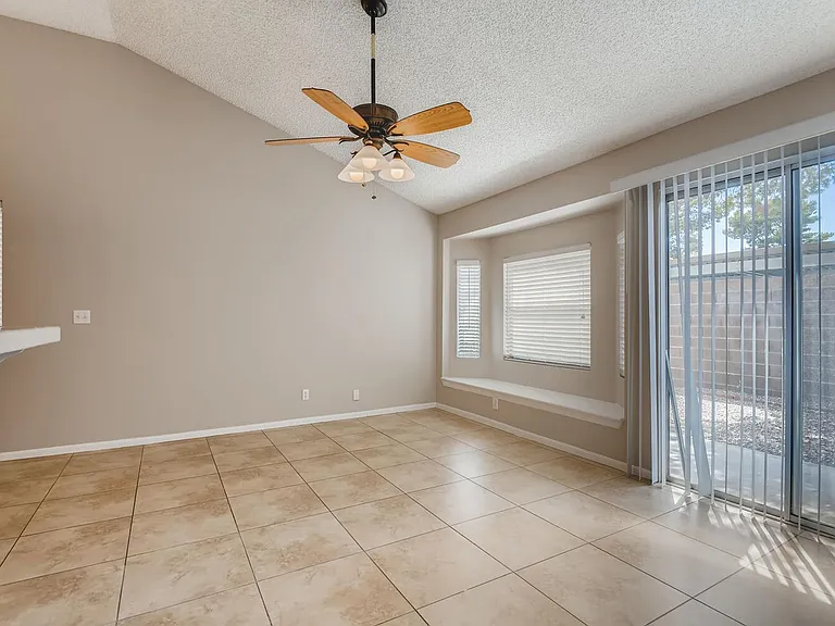 2507 Kilmaron Cir — Photo 3
