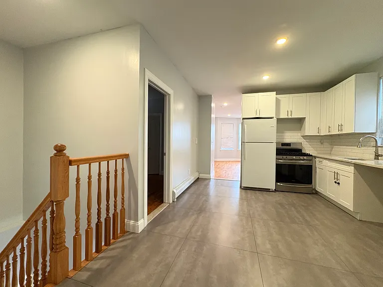 227 Bidwell Ave #1 — Photo 2