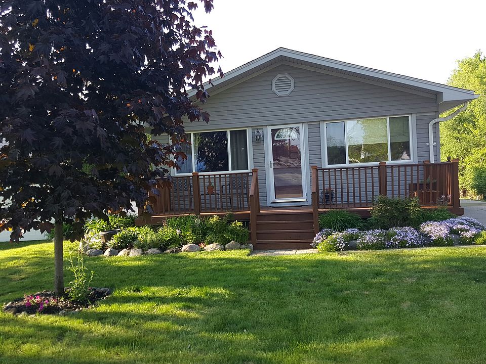 1st image of 112 Tacoma Dr