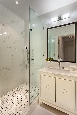 Rented by Fionn Campbell | media 12