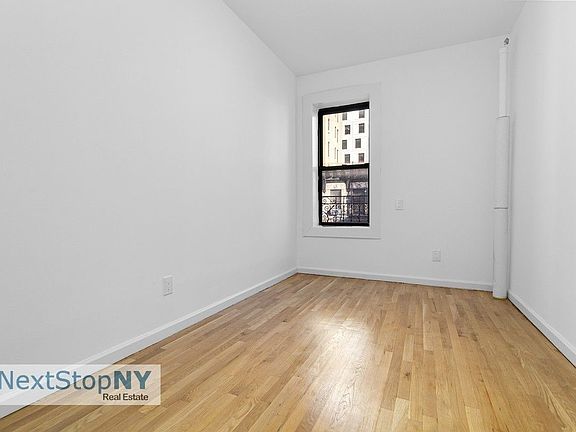 3rd image of 204 W 94th St APT 6A