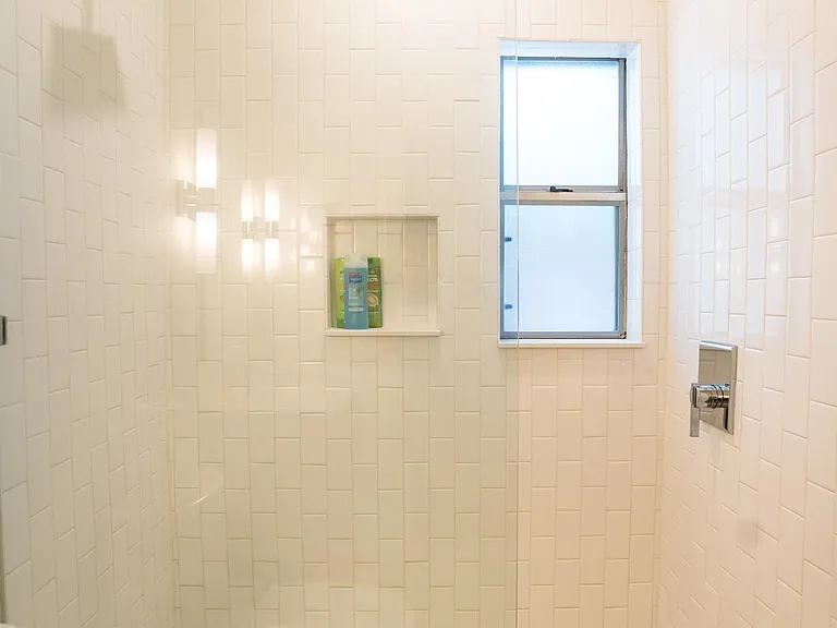 2160 Riverside Ave #3 — Photo 12