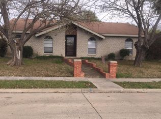 5909 Cedar Ln, Rowlett, TX 75089