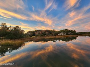 159 Heron Point Rd, Beaufort, NC 28516