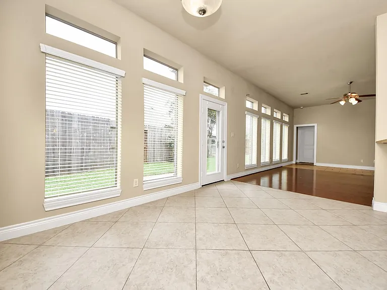 5315 Troutline Ln — Photo 23