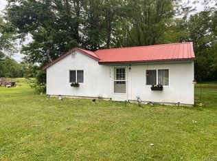 7679 Roberts St, Canastota, NY 13032