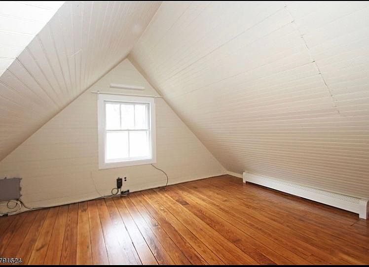 Second bedroom... awesome wood floors!