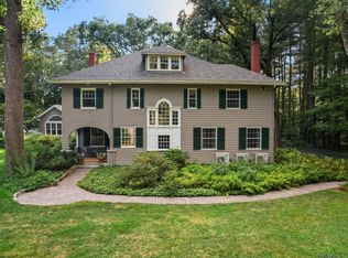 55 Glezen Ln, Wayland, MA 01778
