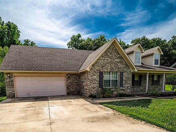 2nd image of 323 Laxton Ln