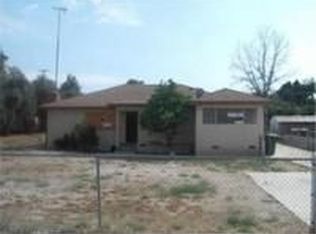 130 N Glenwood St, Colton, CA 92324