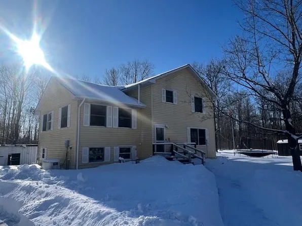 13592 E Nicole Ln, Goetzville, MI 49736