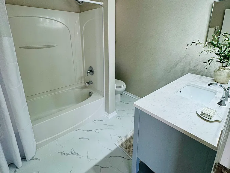 632 Briar Way Ln — Photo 25